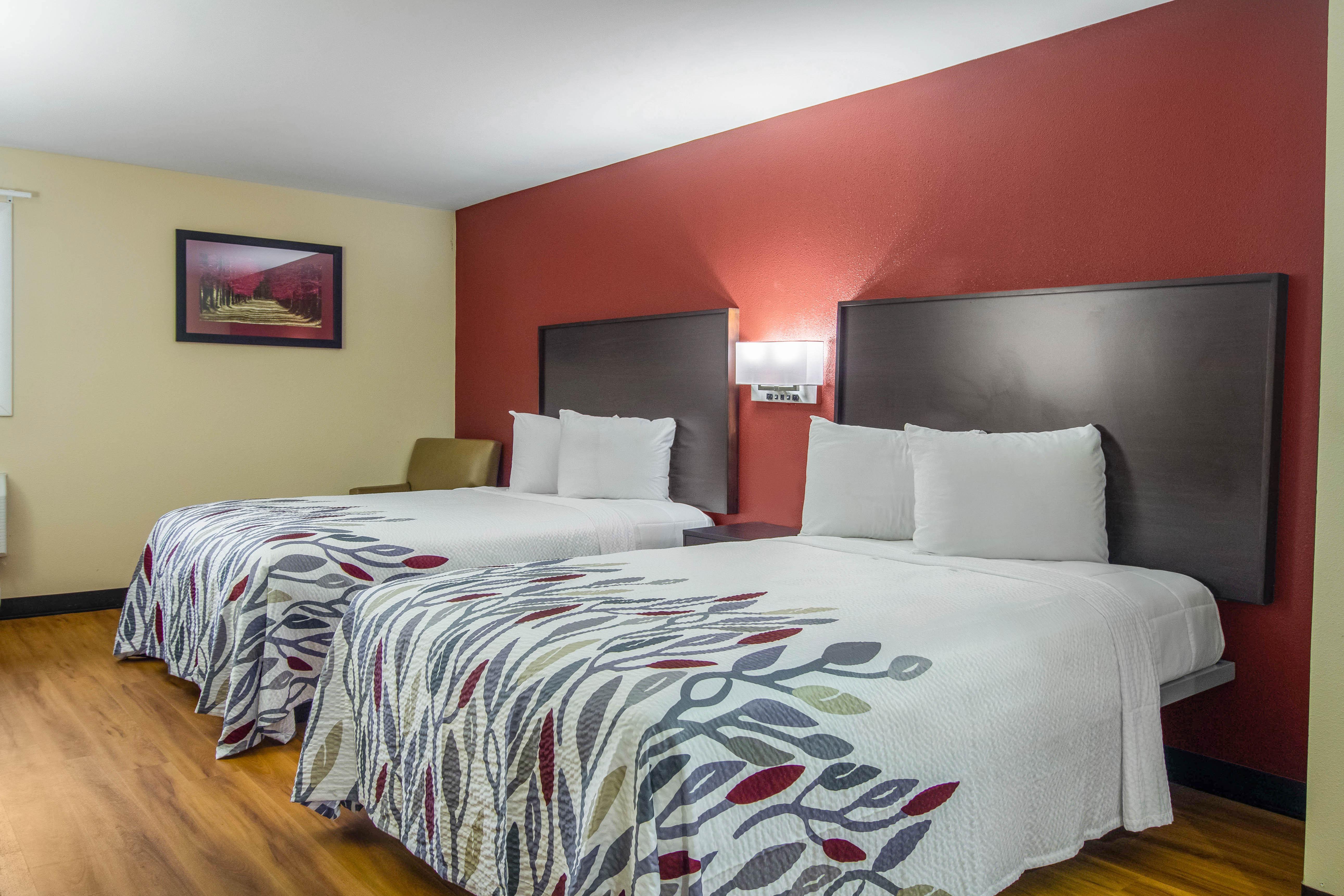 Red Roof Inn เพอร์รีส์เบิร์ก ภายนอก รูปภาพ